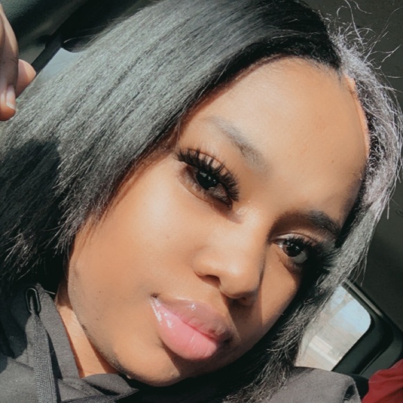 Meet your Posher, Mika - Picture 1 of 1